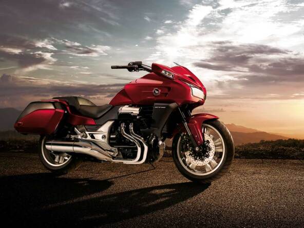 Honda CTX1300A